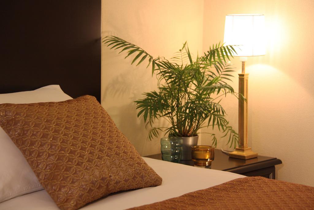 Hotel Business Apartments Dnipro Ruang foto