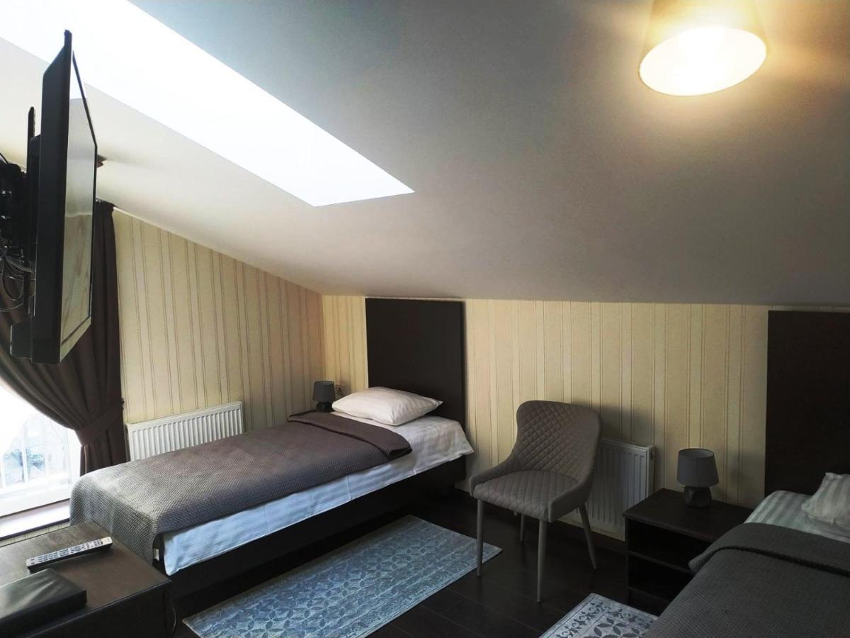 Hotel Business Apartments Dnipro Bagian luar foto